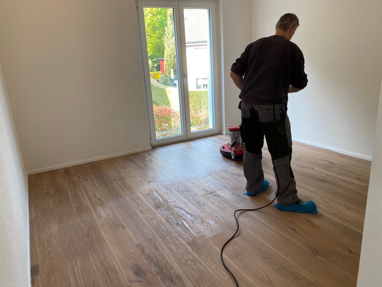 Reust-Platten_Reinigung-Pflege_02.jpg