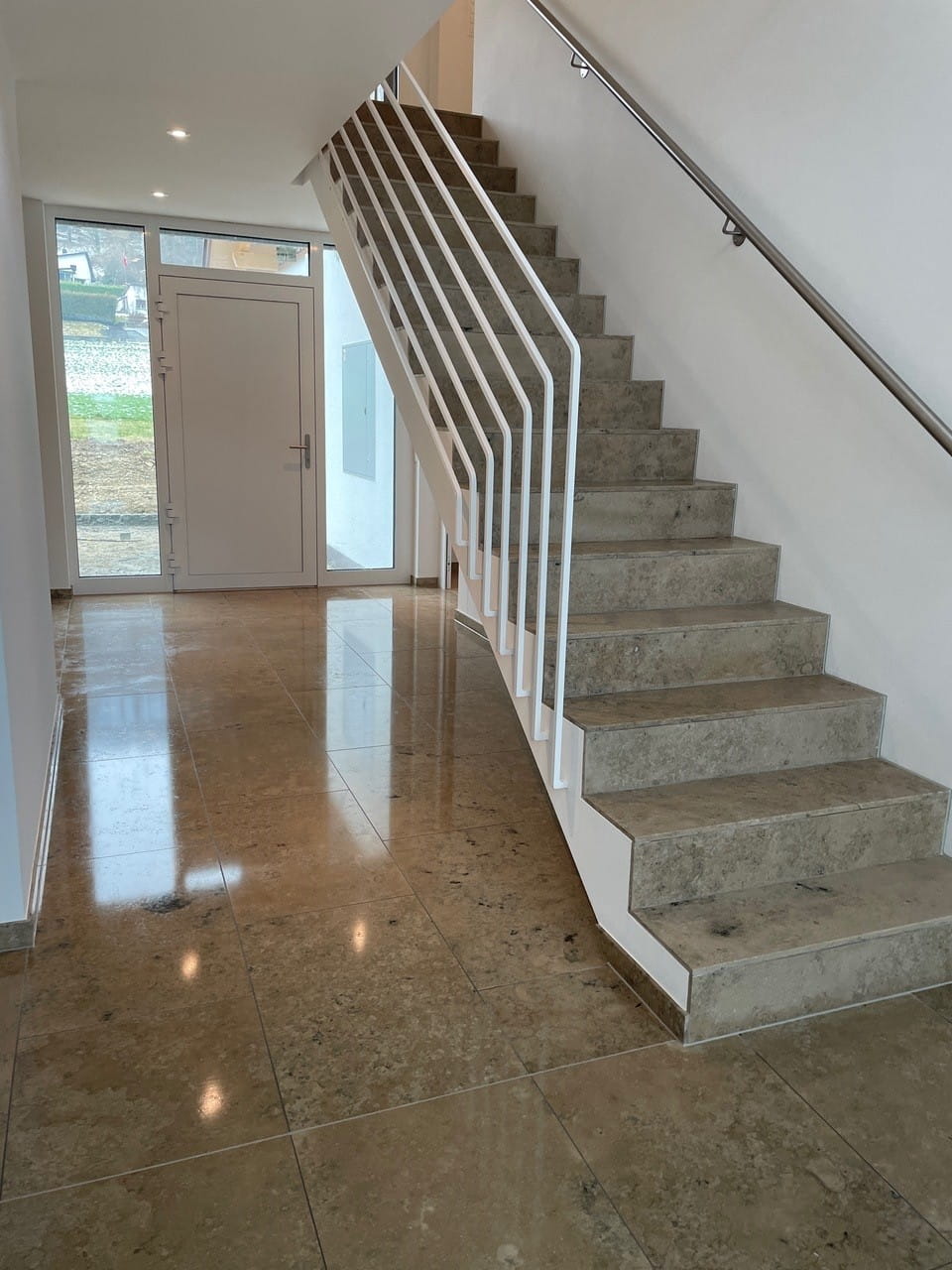 Reust-Platten_Reinigung-Pflege_07.jpg