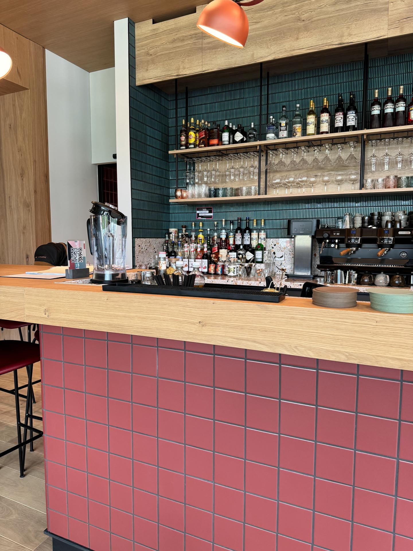 Reust-Platten_Restaurant-02.jpg